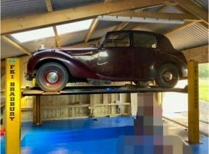 Barn Conversions to Garage - Classic Car